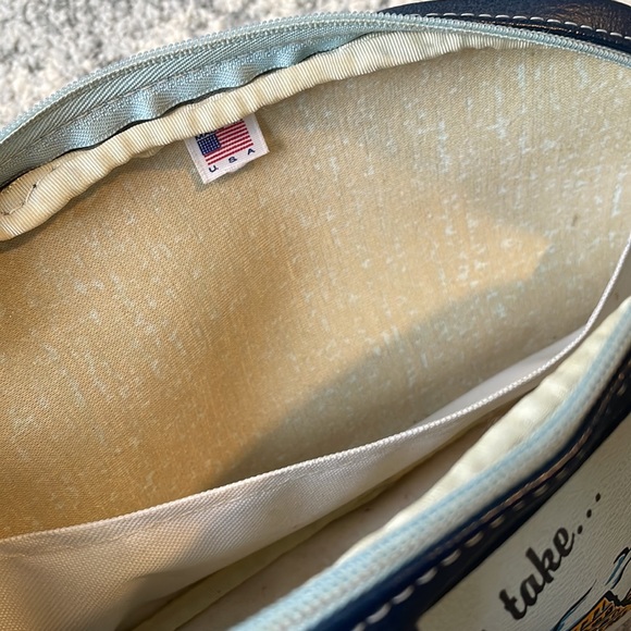 Paul Frank Let’s Take A Holiday Bag - Picture 5 of 6